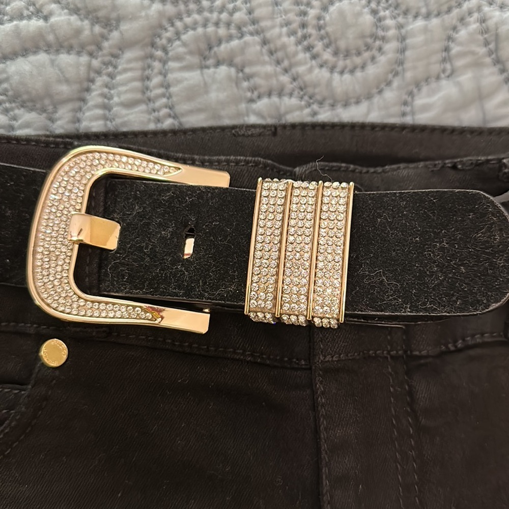 Studio F, size 6 jeans